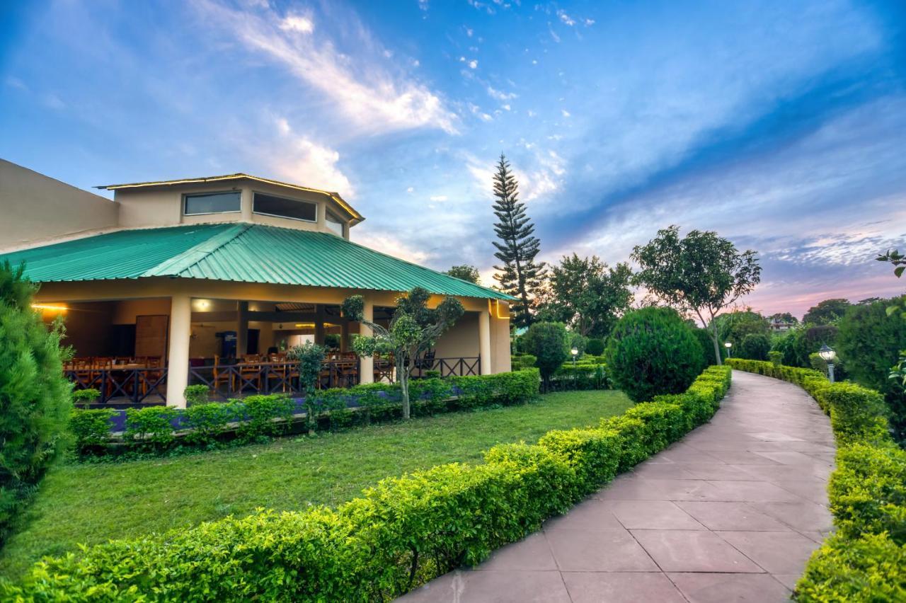 Tusk And Roar Corbett Resort, Jim Corbett Ramnagar  Esterno foto