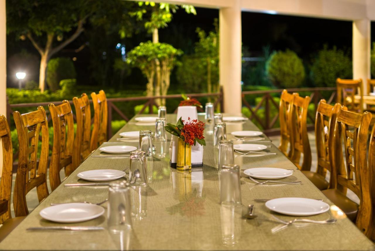 Tusk And Roar Corbett Resort, Jim Corbett Ramnagar  Esterno foto