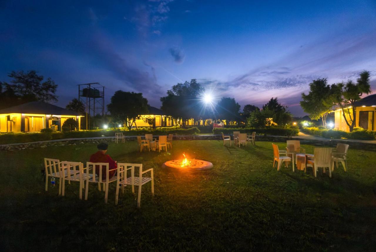 Tusk And Roar Corbett Resort, Jim Corbett Ramnagar  Esterno foto